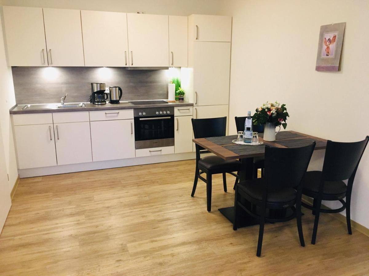 Pension Seecafe Zarrentin am Schaalsee المظهر الخارجي الصورة