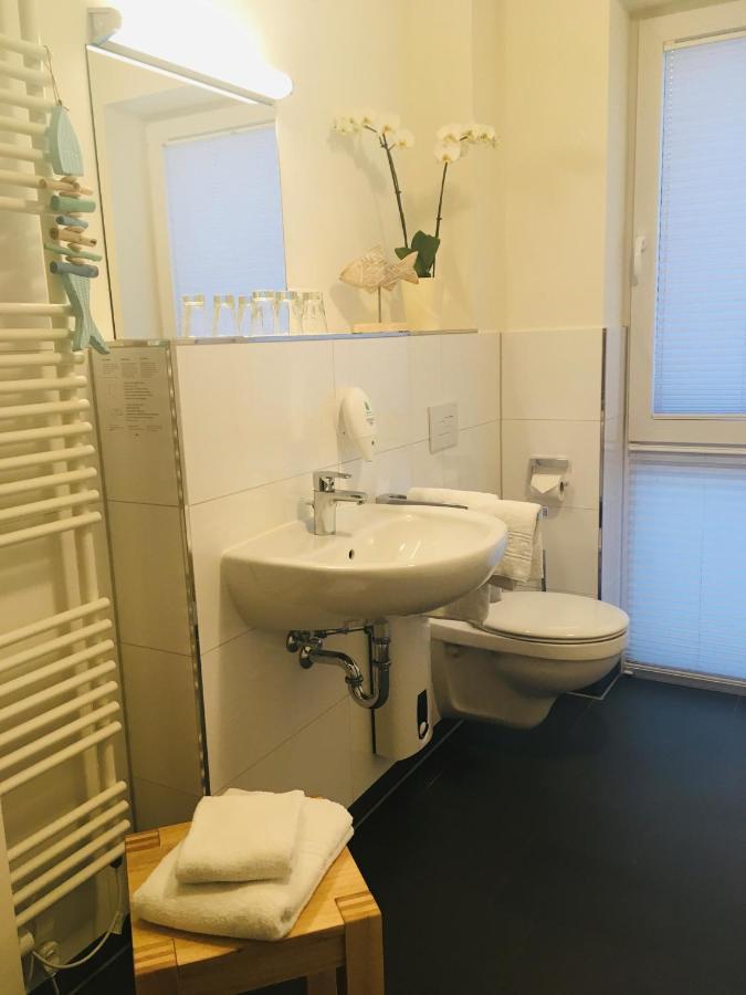 Pension Seecafe Zarrentin am Schaalsee المظهر الخارجي الصورة